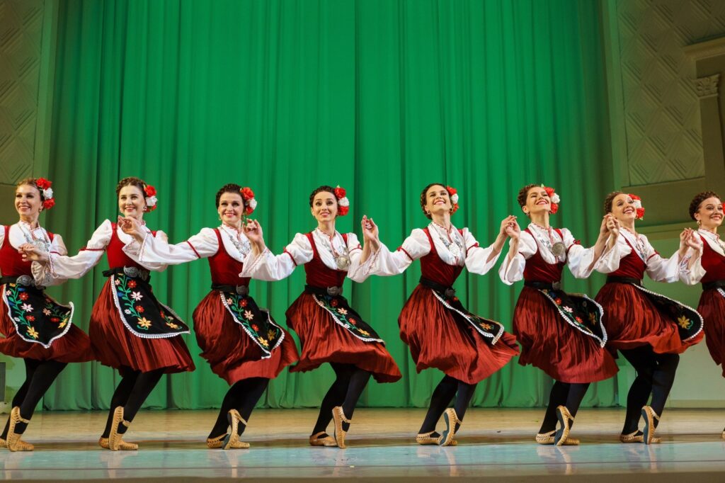 Танцы народов мира. Балет Игоря Моисеева